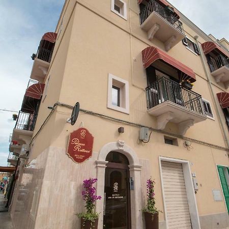 莫诺波利Palazzo Rattazzi别墅 外观 照片