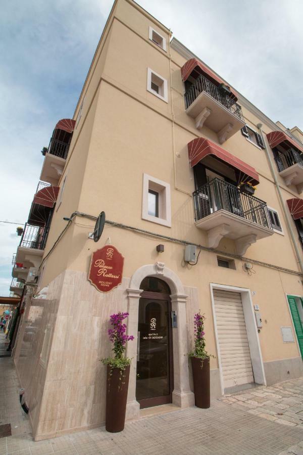 莫诺波利Palazzo Rattazzi别墅 外观 照片